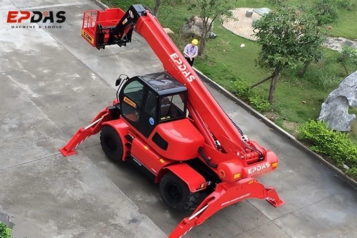 Compact Telescopic Handler
